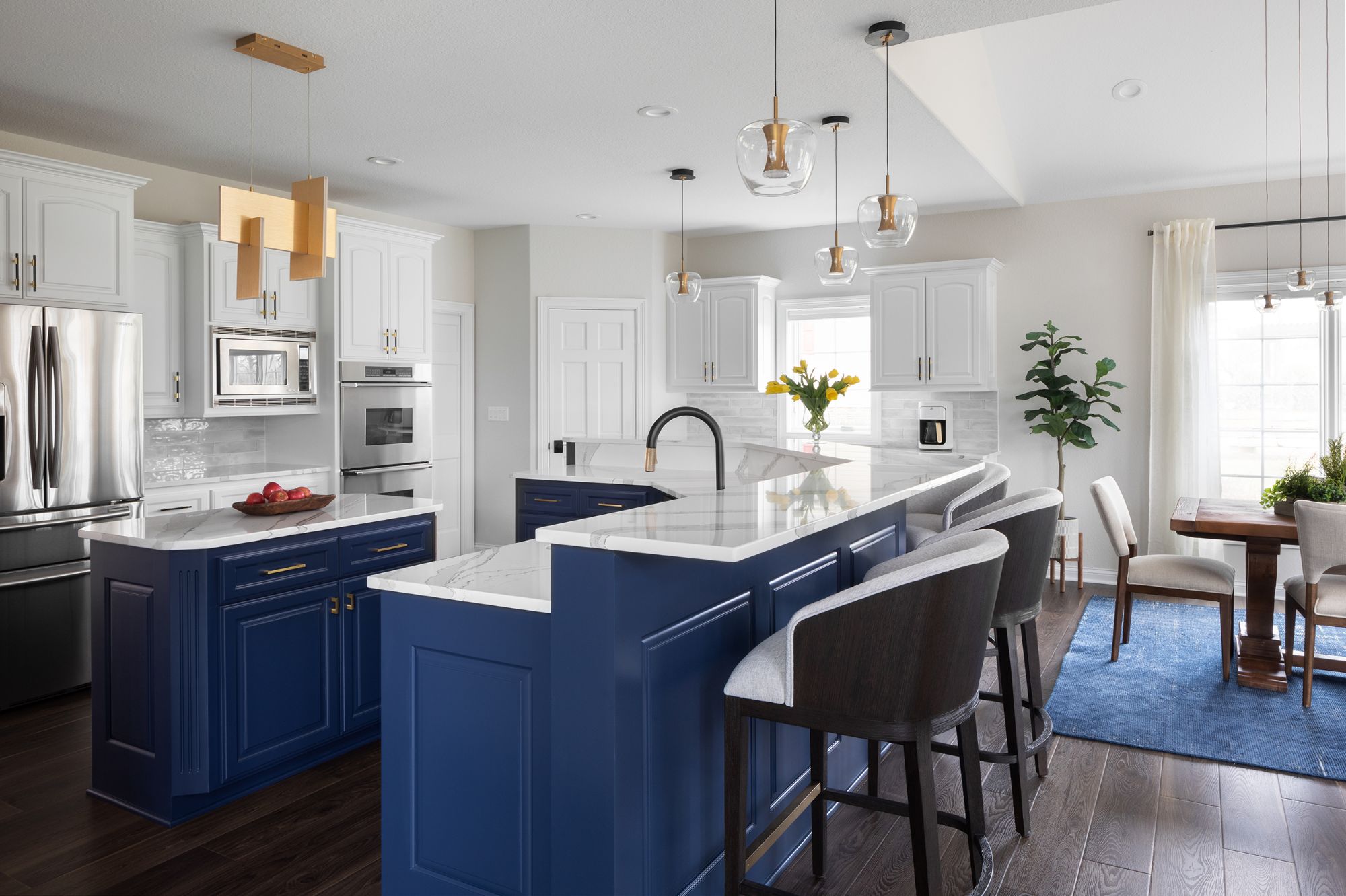 Full-service interior design for whole home and gourmet kitchen options in Greater Chicago.