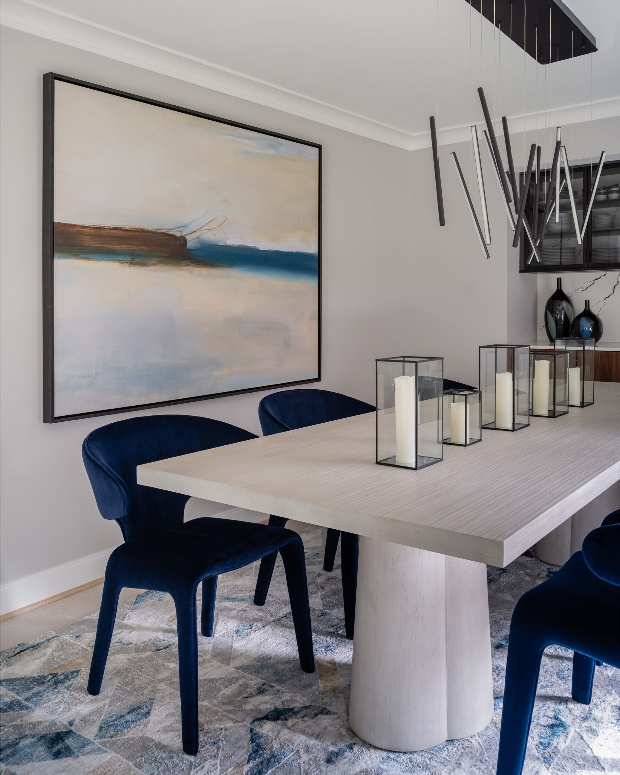 Modern dining room in Lake Forest interior design.